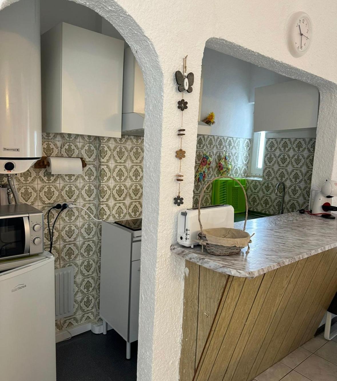 Quarteira Home Beach Ferias Tranquilas A 1Km Da Praia Totalmente Renovado Экстерьер фото